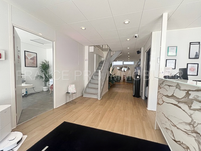 Location Immobilier Professionnel Local professionnel Cherbourg-en-Cotentin (50100)